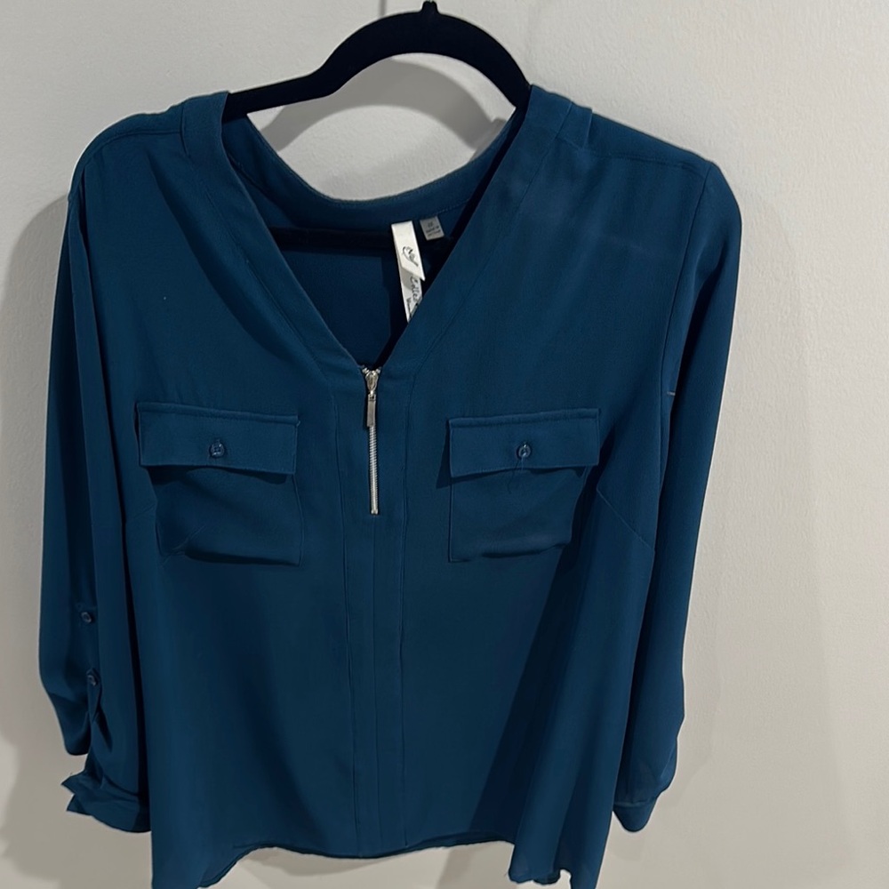 NY Collection Blue 3/4 Sleeve Zippered Blouse